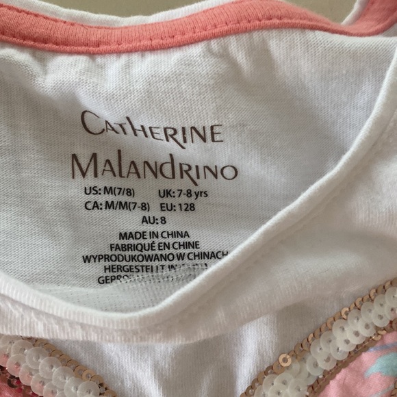 Bunny shirt with skirt - Picture 4 of 4